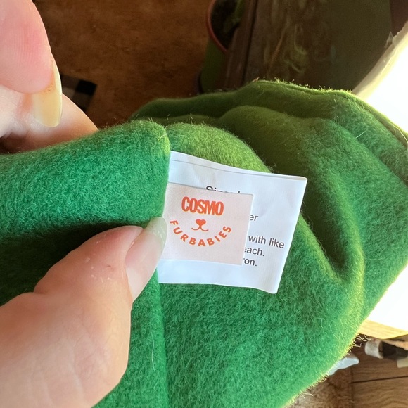 NWT🐶Cosmo puffy dog 🐶 coat emerald green size large - Picture 5 of 14